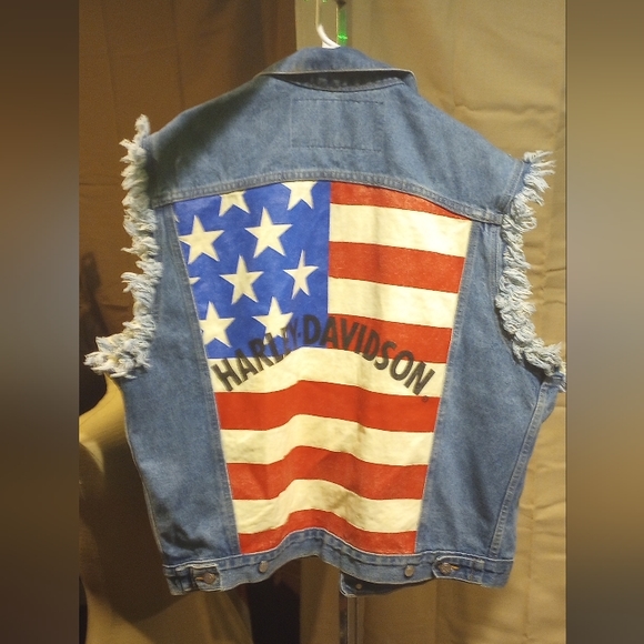 ⭐ Harley Davidson NWT 80s style vest - Picture 2 of 6